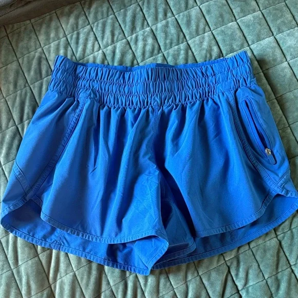 Lululemon Hotty Toddy Blue Women's Shorts Sz 8 - Picture 2 of 4